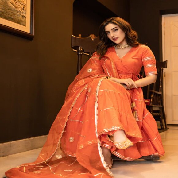 Orange Gotapatti Angrakha Tiered Cotton Suit Set - Picture 2 of 7